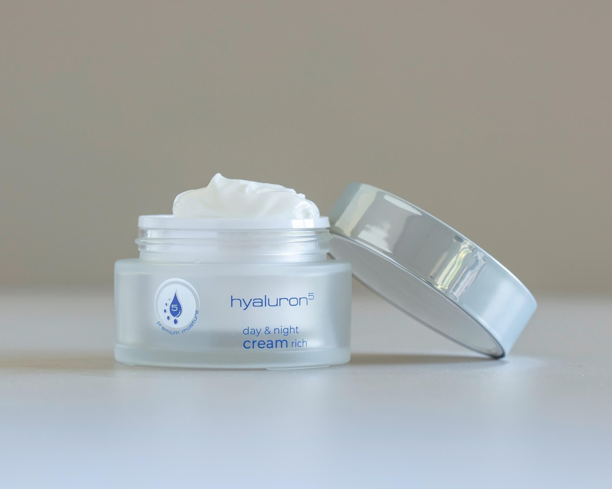 #step5 • hyaluron⁵ day & night cream rich