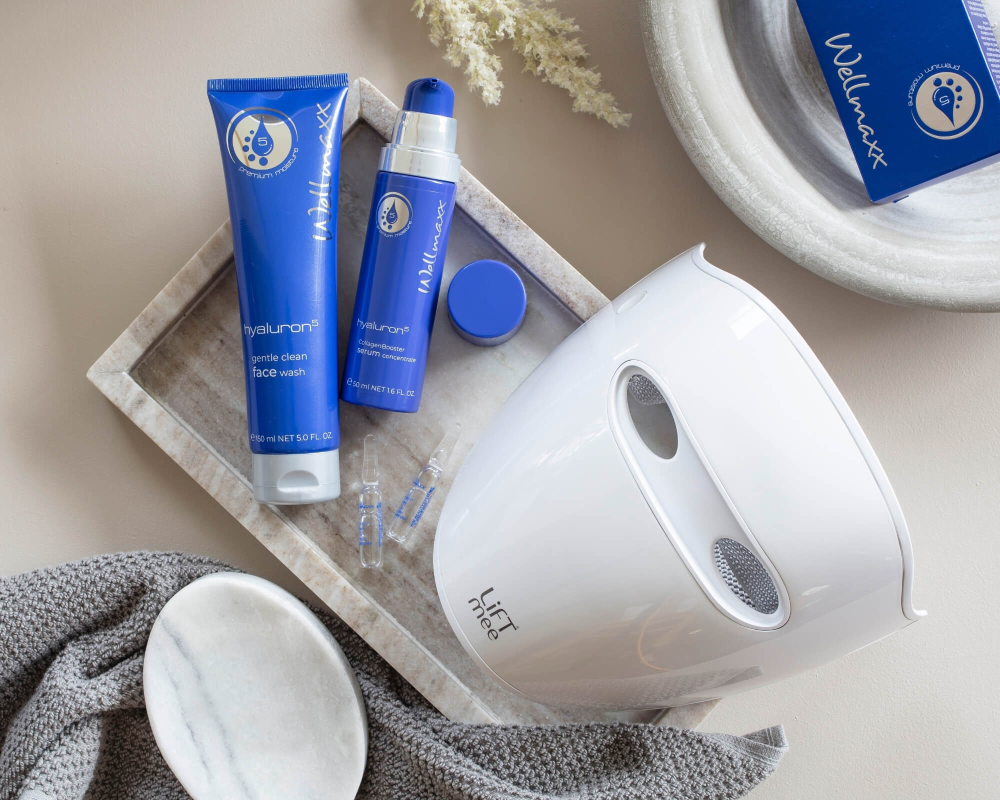 #step2 • LIFTMEE® LED Maske