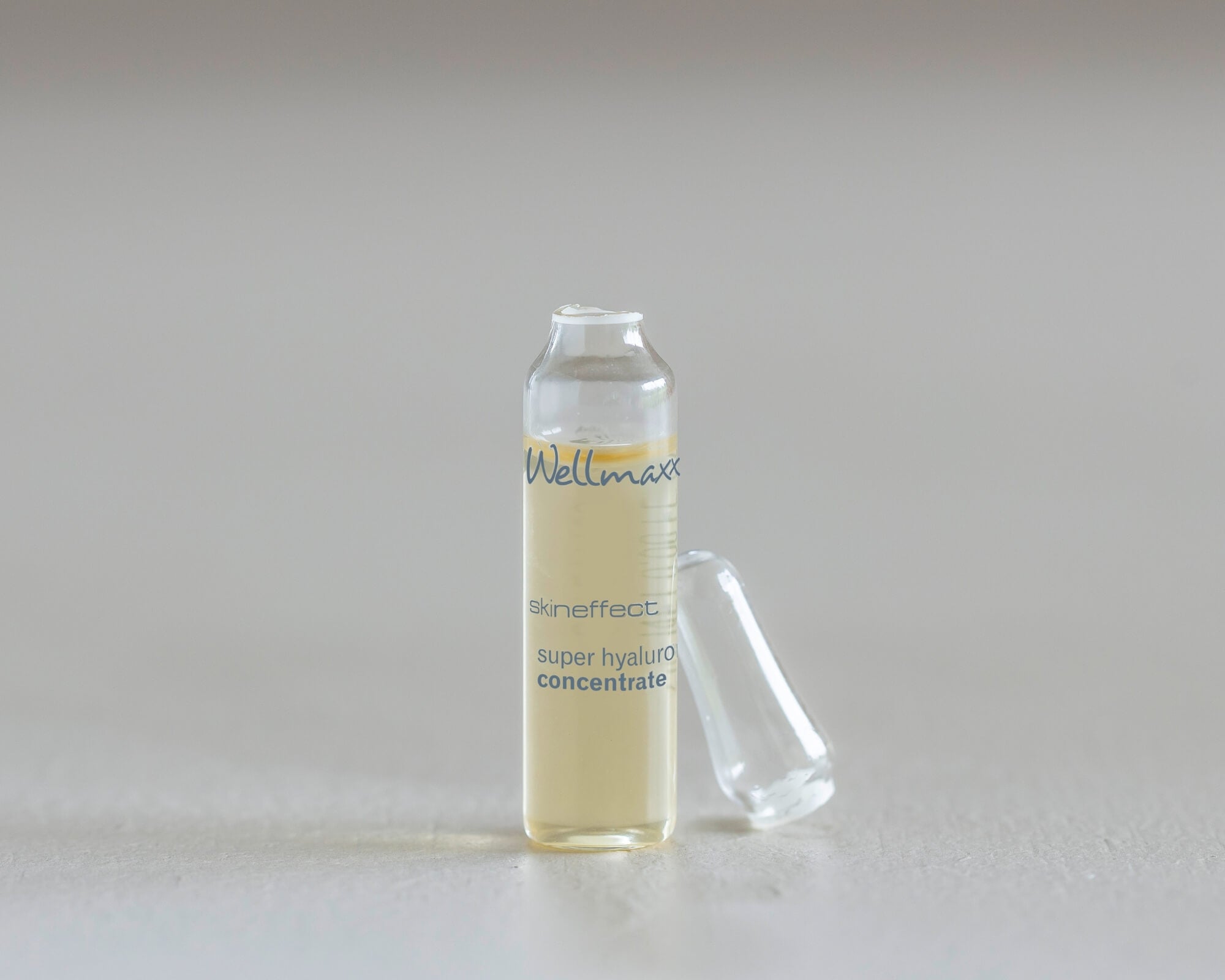 #step3 • skineffect super hyaluron concentrate