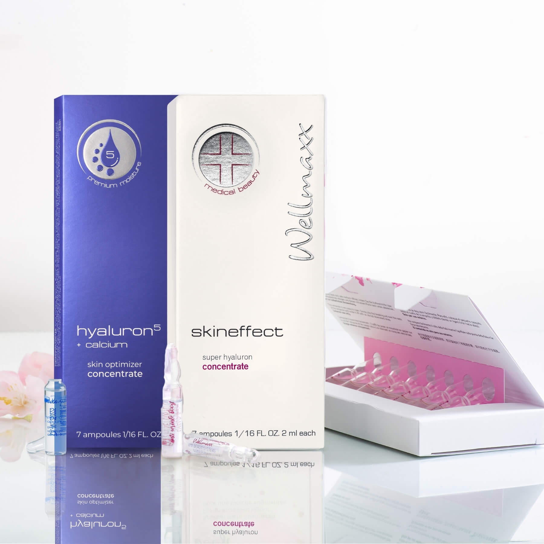 Ampullenset bestehend aus hyaluron⁵ +calcium Ampullen, skineffect super hyaluron concentrates und anti wrinkle boost Ampulle.