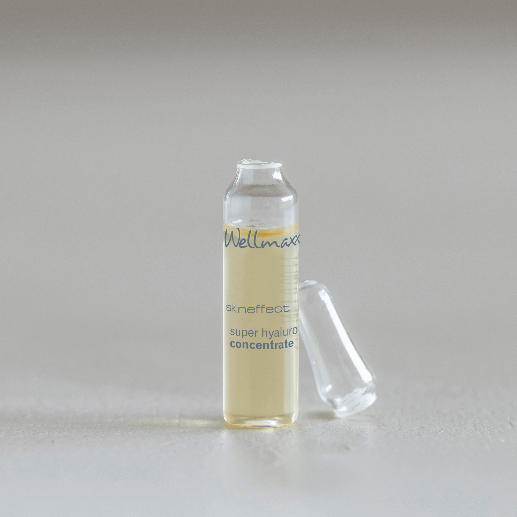 skineffect super hyaluron concentrate